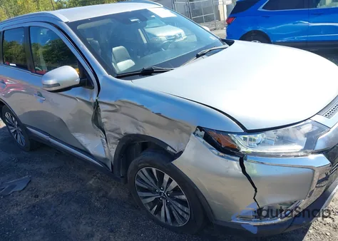 2020 Mitsubishi Outlander Es 2.4 S-Awc/Le 2.4 S-Awc/Se 2.4 S-Awc/Sel 2.4 S-Awc/Sp 2.4 S-Awc z USA, uszkodzony, nr VIN JA4AZ3A33LZ033458